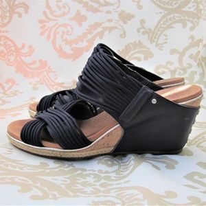 ugg Wedges Gray ugg Wedges Gray